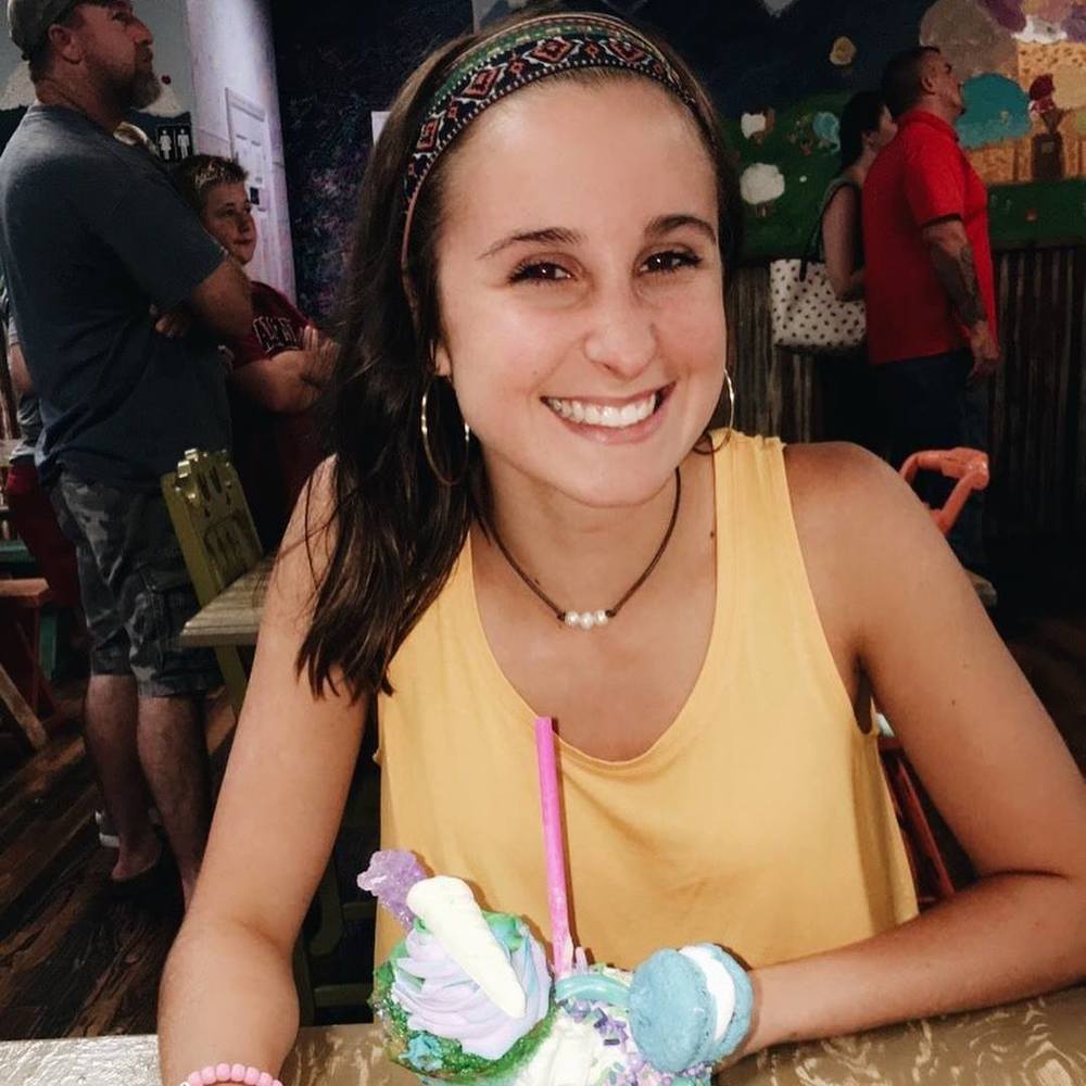 Meet your Posher, Ally